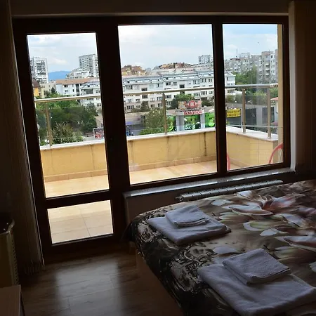 Bonne Chance 公寓 *